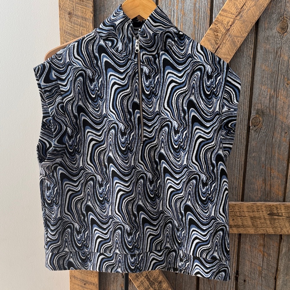 Zara Twirl Blue Half Zip-Up Top - Size L